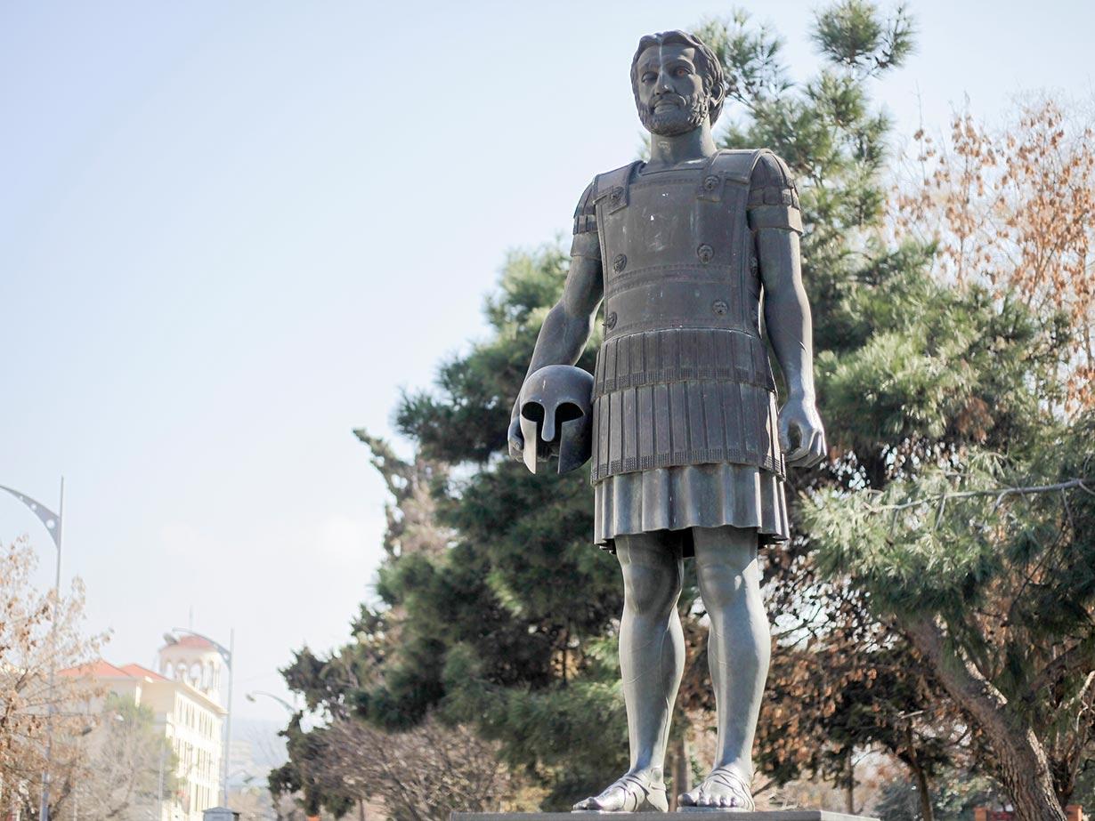 Статуа Филипа II Македонског